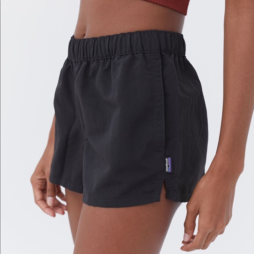 Patagonia Barely Baggies Short, size medium